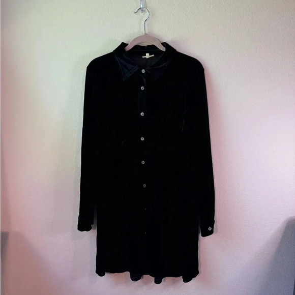 Velvet Maternity Mini Dress - black, size small - Picture 2 of 5